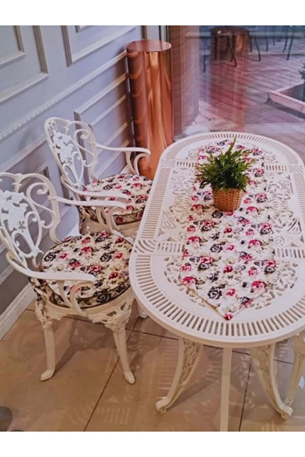 Isparta Model Ferforje Görünümlü Plastik Oval 4'lü Masa ve Sandalye Takım